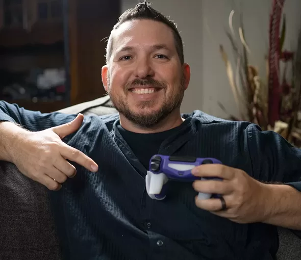 Nick Peer, Surefit Pro Grip, Ergonomic Design, Material Selection And Sustainability, Prototyping And Testing, Manufacturing And Fulfillment, Branding And Packaging, LA New Product Development Team